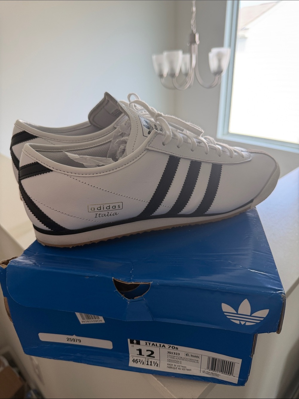 adidas White & Black Italia Men’s Sneakers